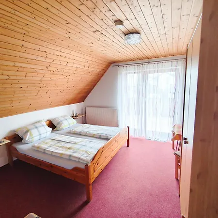Gaestehaus Heuchert * Meersburg