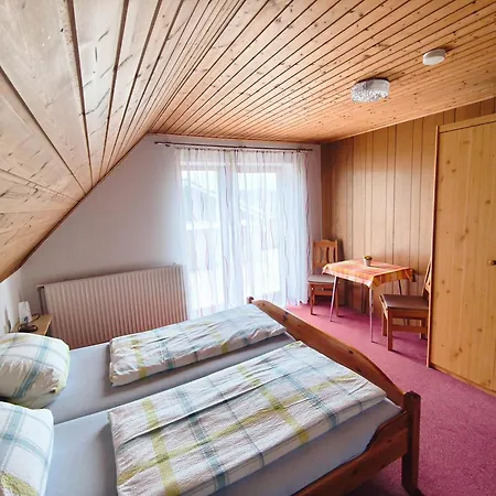 Gaestehaus Heuchert Apartamento Meersburg