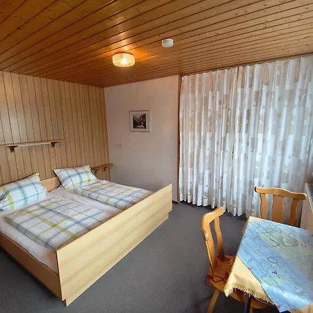 Gaestehaus Heuchert *