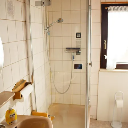 Gaestehaus Heuchert Daire *
